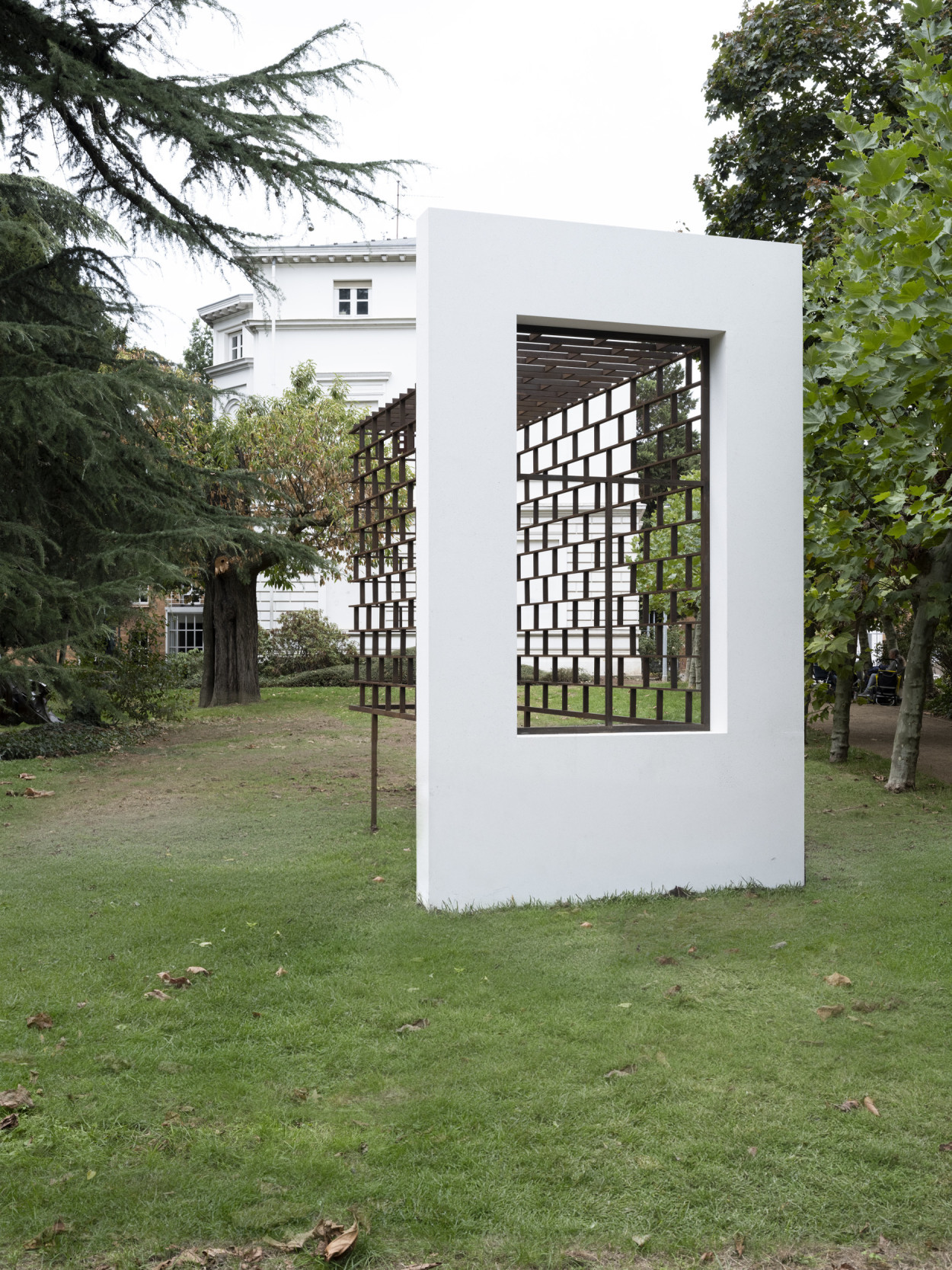 Inverted Window
