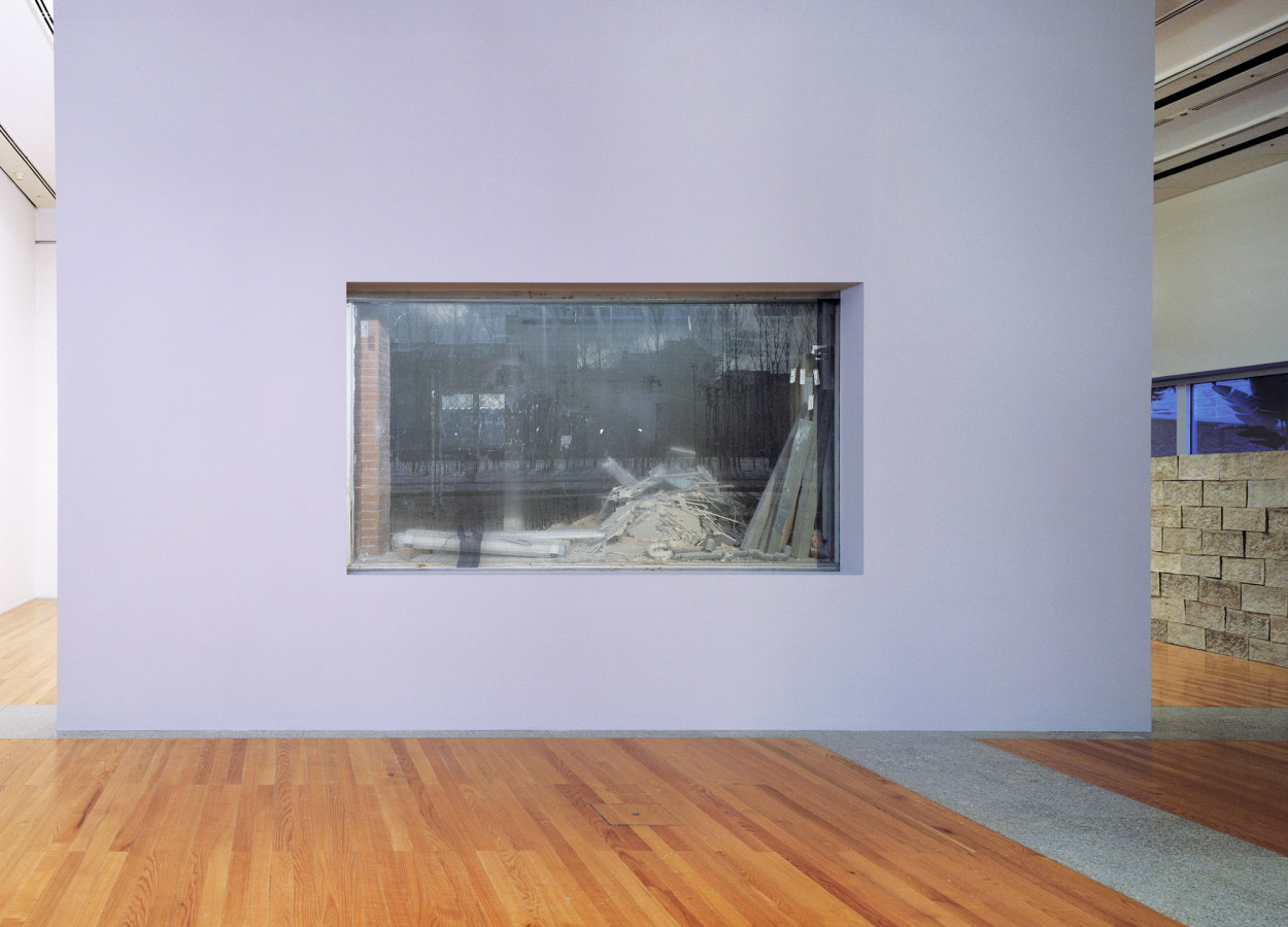 O Segundo Espa&ccedil;o &ndash; The Second Room